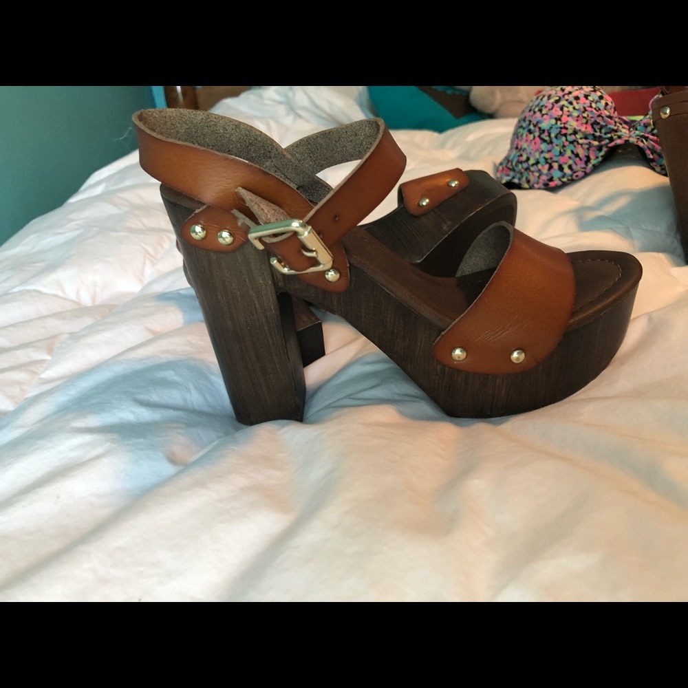 EUC Mossimo Heels!